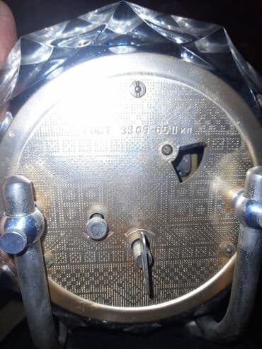 ayaq ustu saat: Antik saat — 2