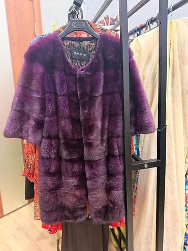 VLASA FUR brendinin bənövşəyi rəngli xəz paltosu - Model: qısa xəz