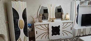 samdam: Qonaq otağı üçün dəst – klassik-modern üslub Tərkibi: - TV stendi və — 3