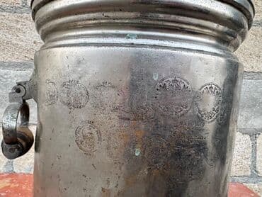 Heykəlciklər: Məhsul: Köhnə tip samovar (kömür/odunla işləyən) Təsvir: - Material — 8