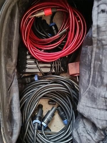 iphone 16 pro qiymət: Yamaha S115V passiv səsgücləndirici sistemi və aksesuarlar dəsti — 4