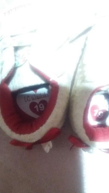 детские ботинки на шнурках: Təzədən heç seçilmir.19 razmer.Lc waikiki dən alınıb — 3