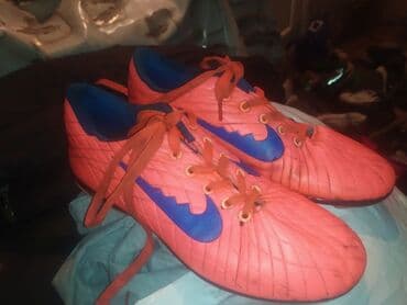 İdman çantaları: Butslar Nike — 2