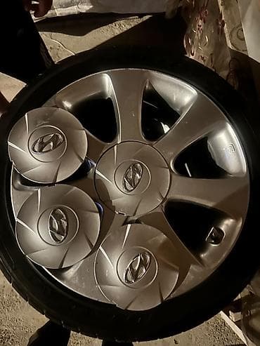 avtomobil oturacağı: İşlənmiş Disk təkər Hyundai 215 / 45 / R 17, 5 Boltlu — 8