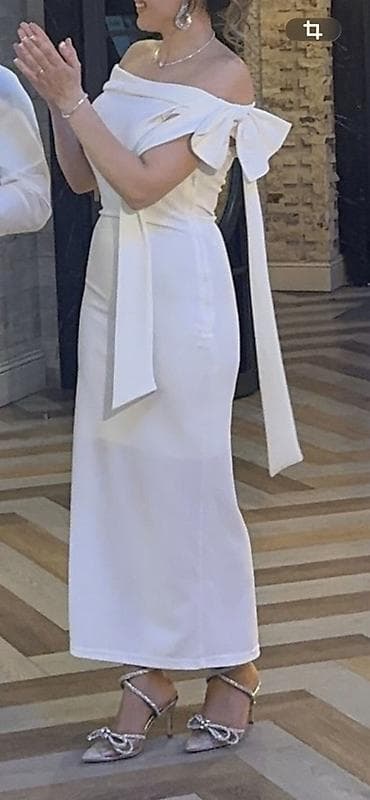 Zərif ziyafət/libas kolleksiyası Yenidir 1) Ağ off-shoulder ziyafət — 1