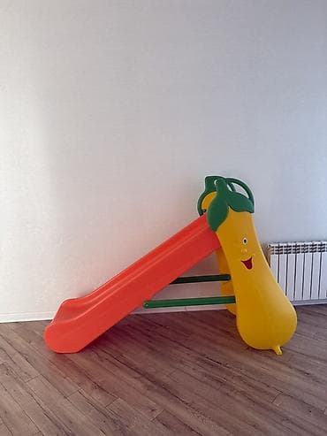 Uşaq üçün plastik sürüşkən - Rənglər: narıncı sürüşmə səthi, sarı — 4