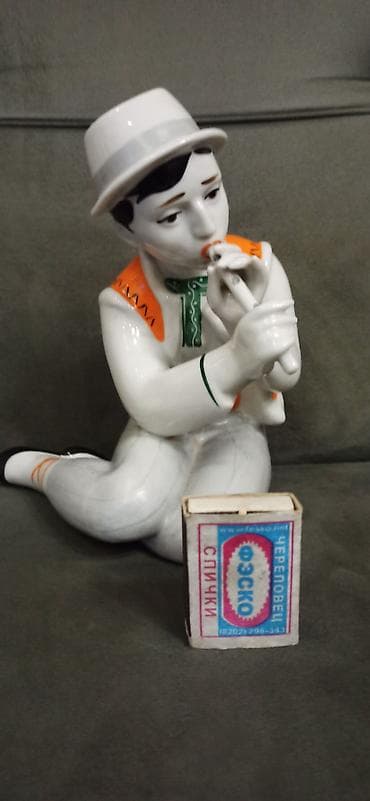 komur: Antik kolleksiya seti – dekorativ və çay mədəniyyəti əşyaları - — 7