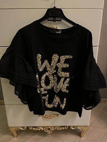 Qadın üst geyimi dəsti 1) Love Moschino t-shirt - Rəng: qara - Ön — 1