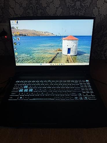 MSI Bravo 15 C7VF noutbuk - Prosesor: AMD Ryzen 7 7735HS with Radeon