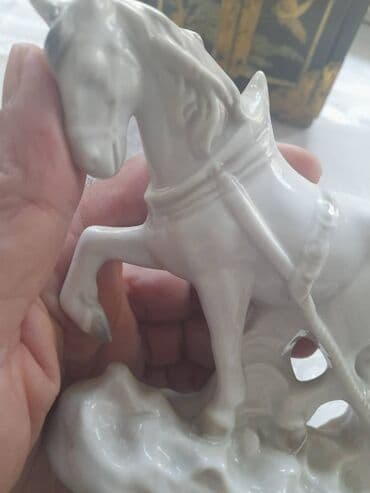 история азербайчан 5 11: Фарфоровая фигурка «Пахарь с лошадью». Винтаж. Европа, XX век — 4