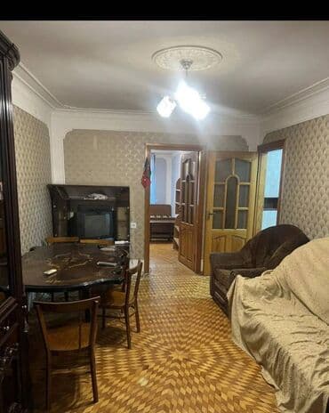 evler bineqedide: 80 kv. m, 3 otaqlı — 1