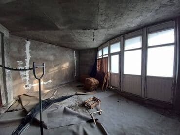 yeni guneslide 5 otaqli evlerin qiymeti: 4 otaqlı, Yeni tikili, m. Xalqlar Dostluğu, 205 kv. m — 5