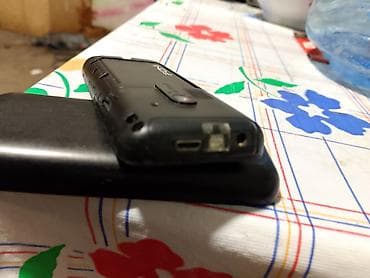 telefonlae: Nokya orjinal iki sim gedir 2 nömrə bir SD kart fənərli əla zaretka — 6