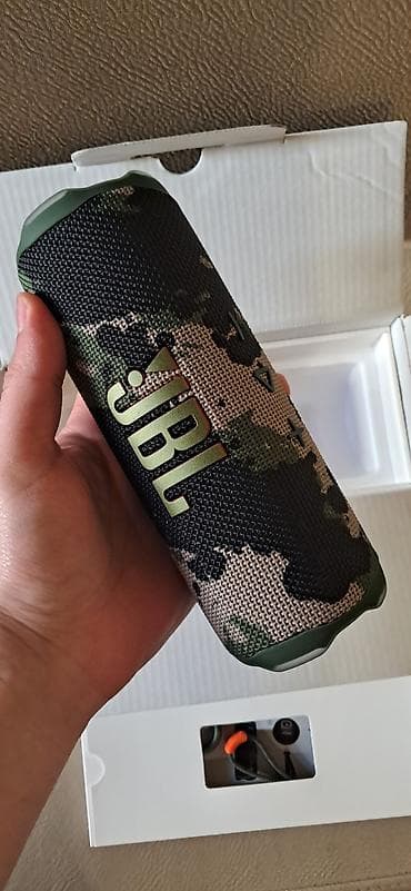 jbl mikrofon: Yeni JBL Kolonka, Növ - Portativ — 2