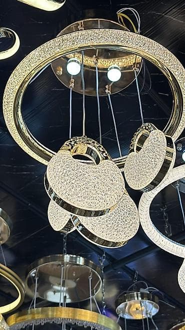 8 marta hediyye: Çatdırılma mövcuddur — 1