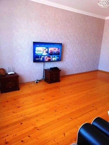 heyet evinde bulaq: 3 otaqlı, 81 kv. m, Yeni təmirli — 4