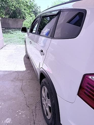 niva 213 mator: Chevrolet Orlando – ağ rəngli, praktik və geniş ailəvi miniven/SUV — 3
