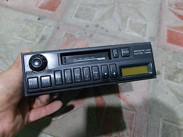 Nissan sunny zavod istehsali maqnitafonu