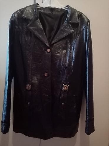 Çox az geyinilib. Yeni kimidir. Metrolara çatdırılma mümkündür. Təmiz