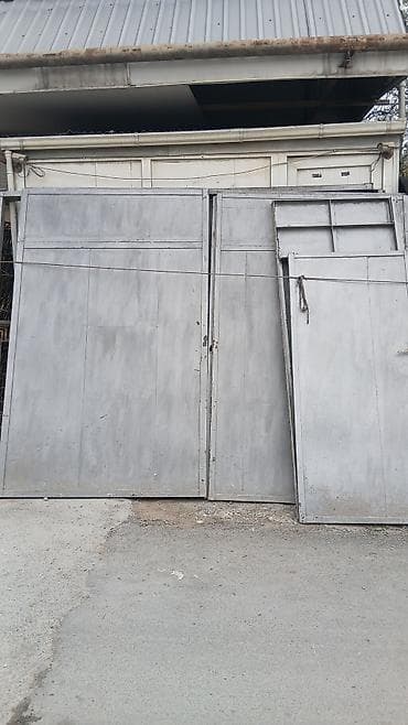 Ворота и комплектующие: Железо Дворовые ворота, Распашные, Механические, С дверью, цвет - Серый, Нет кредита — 1