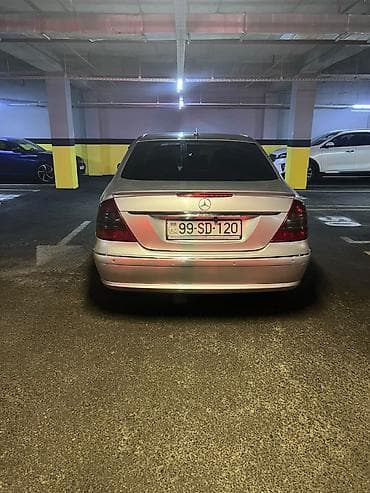 bmw e60 m: Mercedes-Benz E-Class: 2.2 l | 2007 il Sedan — 3