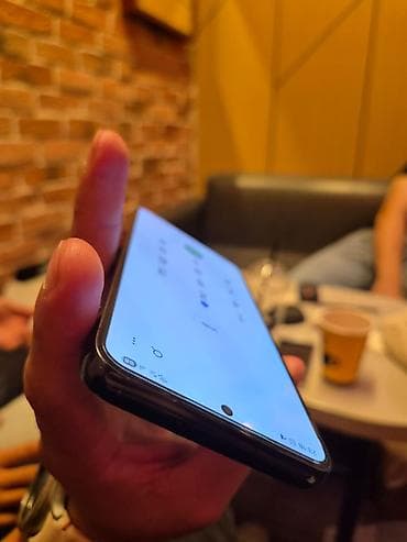 Samsung Galaxy S23, rəng - Qara, Simsiz şarj lalafo.az -da Samsung Galaxy S23, rəng - Qara, Simsiz şarj