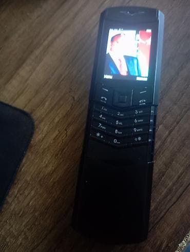 telofonlar: Vertu 16 GB, rəng - Qara, Düyməli — 3