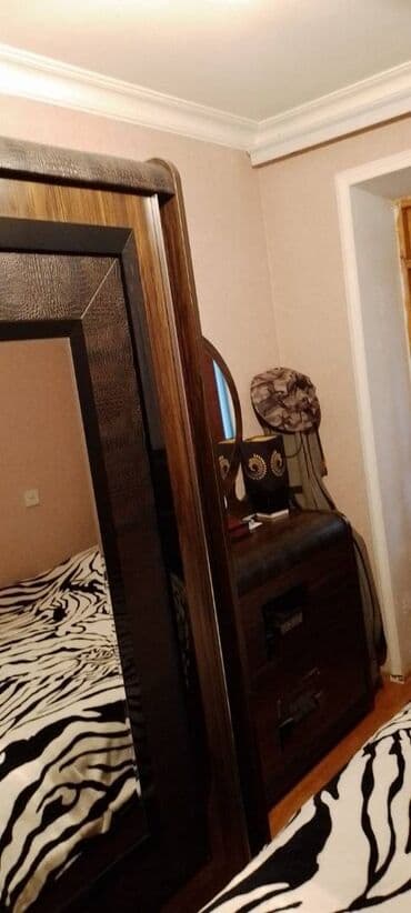 xacmazda satilan evler: Bakı, Hövsan qəs., 3 otaqlı, Köhnə tikili, m. Həzi Aslanov, 54 kv. m — 2