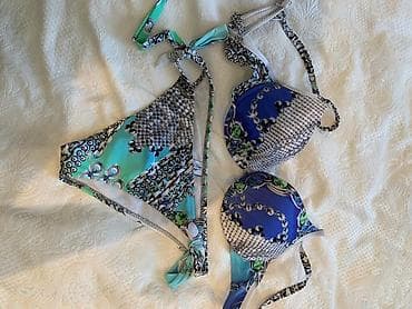 Çimərlik geyimləri: İki hissəli qadın bikini dəsti - Üst: Kuplu və dəstəkli top, boyundan — 1