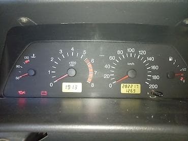 şam r16: VAZ (LADA) Samara: 1.6 l | 2008 il 282217 km Sedan — 3