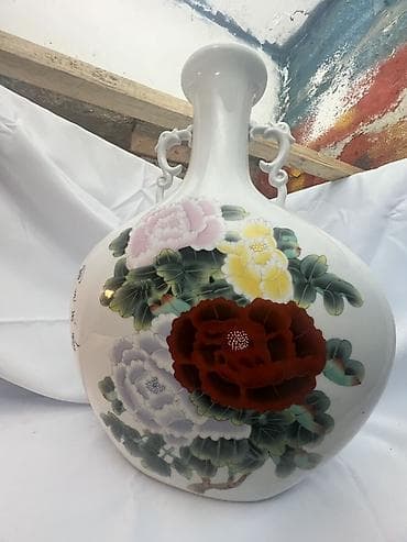 yapay gul: Bir vaza, Farfor — 2