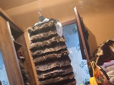 isci geyimi: Xəz jilet – uzun model - Model: Uzun, dizə qədər xəz jilet - Rəng — 2