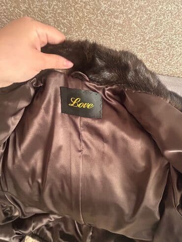 şuba satışı: Təzədi razmeri balaca olduğu üçün satılır.3000 manata alınıb — 2