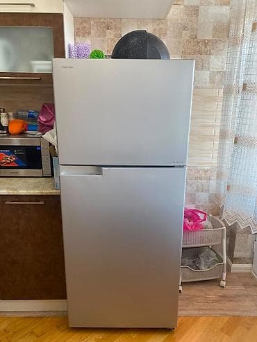 ev kamera: Toshiba soyuducu – üst kamera dondurucu, aşağı kamera soyuducu. İki — 1