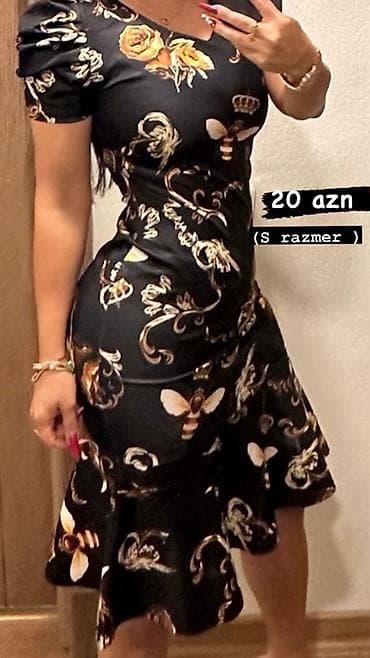 Baş geyimləri: Qadın geyimləri – müxtəlif modellər və ölçülər 1) Ağ zəmin üzərində — 3