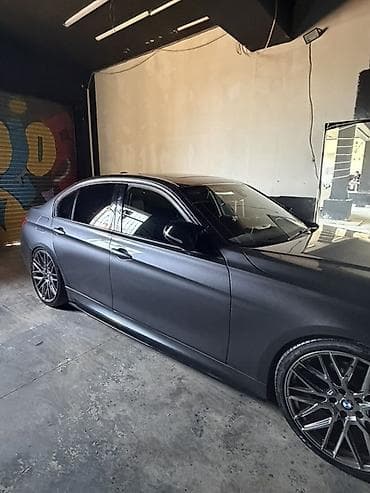Nəqliyyat: BMW 3 Series F30 sedan – M paketli görünüş və sport detallarla - — 5