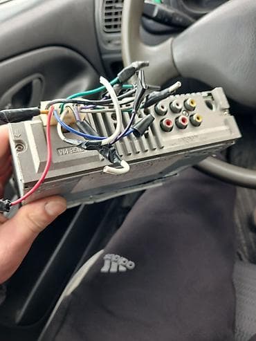 balaca telefonlar: Maqnitol, Pioneer, AUX — 4