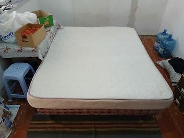 kamp stulu: İşlənmiş, İkinəfərlik çarpayı, Bazalı, Matras ilə, Siyirməsiz, Azərbaycan — 1