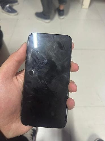 xiomi not 8: IPhone X, Qara, Face ID — 1