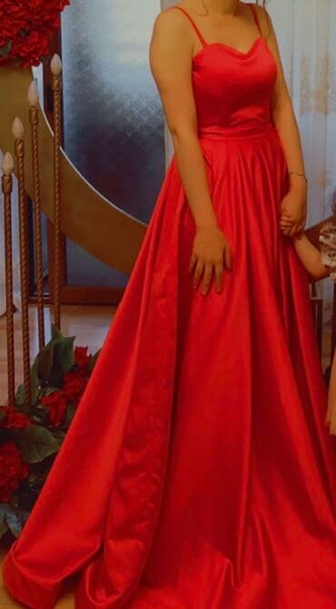 платья на прокат в баку: 90azn.1defe geyinilib.38-40bedene uygundur.tıkilmedir.Unvan — 3