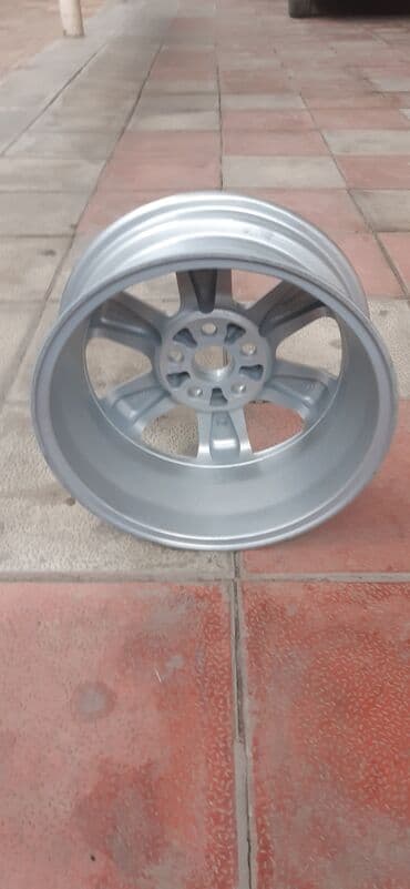 işləmiş təkər: İşlənmiş Disk Toyota R 15, 5 Boltlu — 2