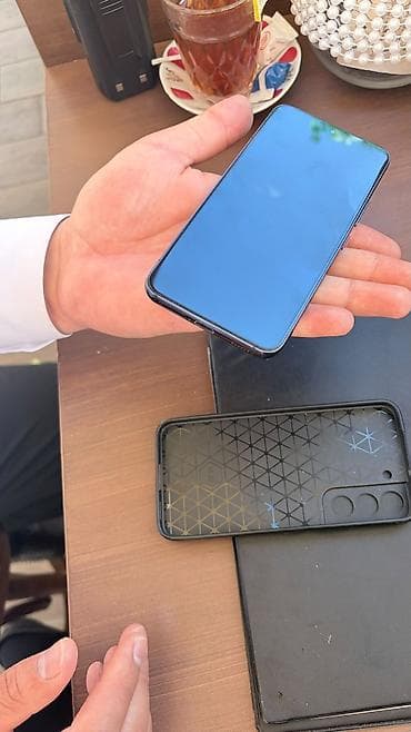 5d mark 4: Samsung Galaxy S22 5G, rəng - Qara, Barmaq izi — 2