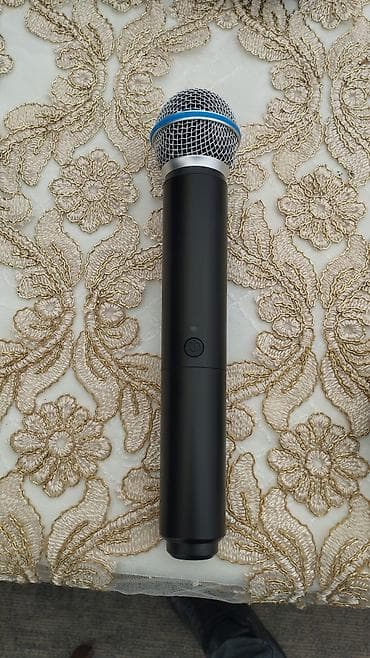 Simsiz əl mikrofonu təzə pakofka effektidə yaxşıdır qiymətində endirim