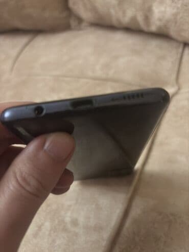 Техника для кухни: Samsung Galaxy A51, 64 ГБ, цвет - Черный, Отпечаток пальца — 4