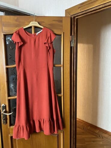 Platya 40 razmer 
Kemerde var