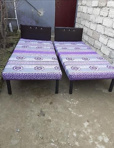 Kravat taza 
Hazırı var 
Çatdırılma münasib qiymata