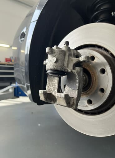 akumlyator temiri: Range rover arxa sport tam işlek veziyyetde Məhsul: Avtomobil ön/arka — 1