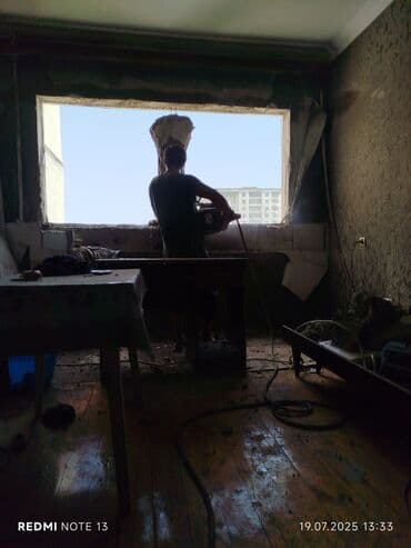 icare avtomobil qalmaq serti ile: Səssiz tozsuz səliqəli kəsim. Beton katlavan monolit kubik — 13