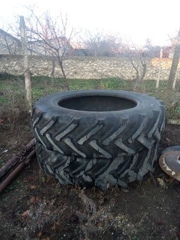 Məhsul: Traktor təkərləri (cüt) Təsvir:16.38 89 təkərləri böyük