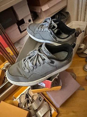 nike air force: 3 üde 39
Razmer — 1